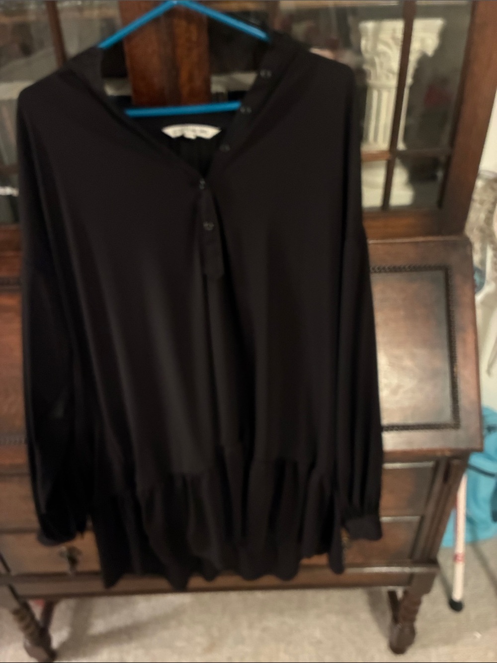 Women's Black Long Sleeve Tunic Top